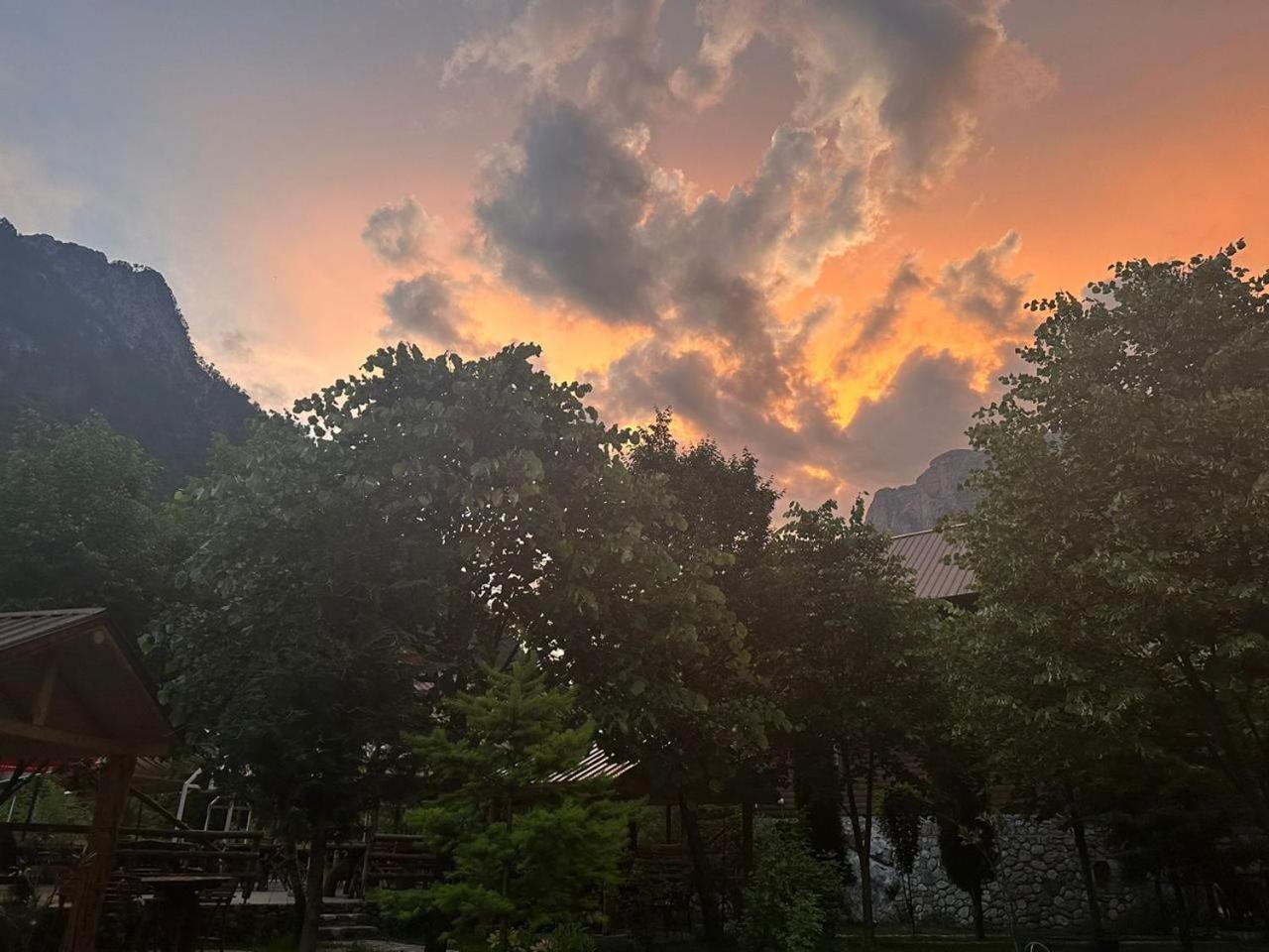 Отель Valbona Relax Экстерьер фото
