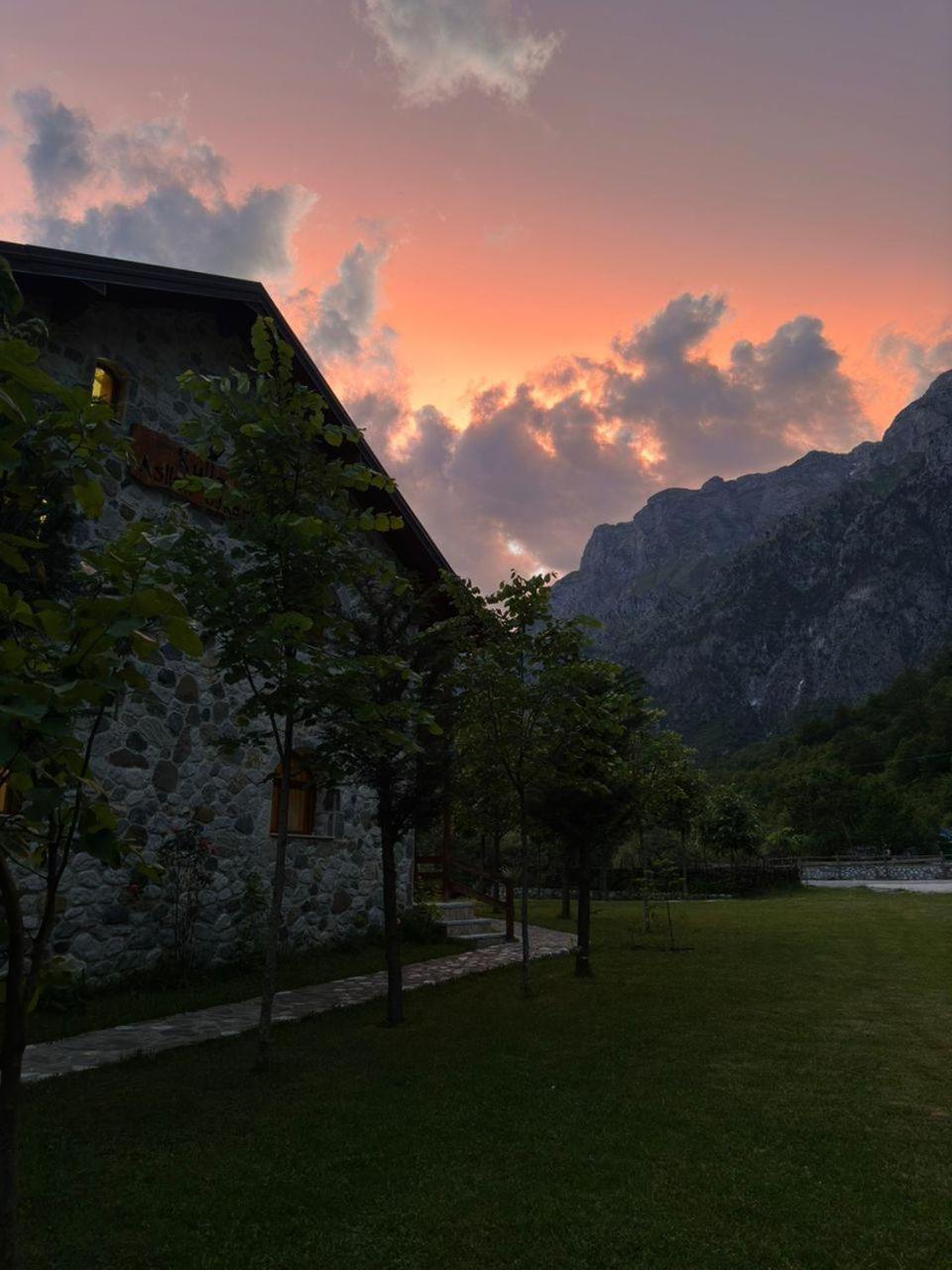 Отель Valbona Relax Экстерьер фото